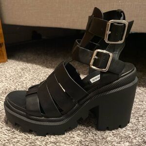 Steve Madden Womens Cosmic Faux Leather Ankle Strap Gladiator Sandals
